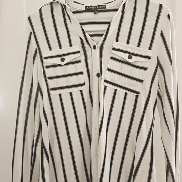 A. Byer Black and White Striped Blouse - Picture 1 of 1
